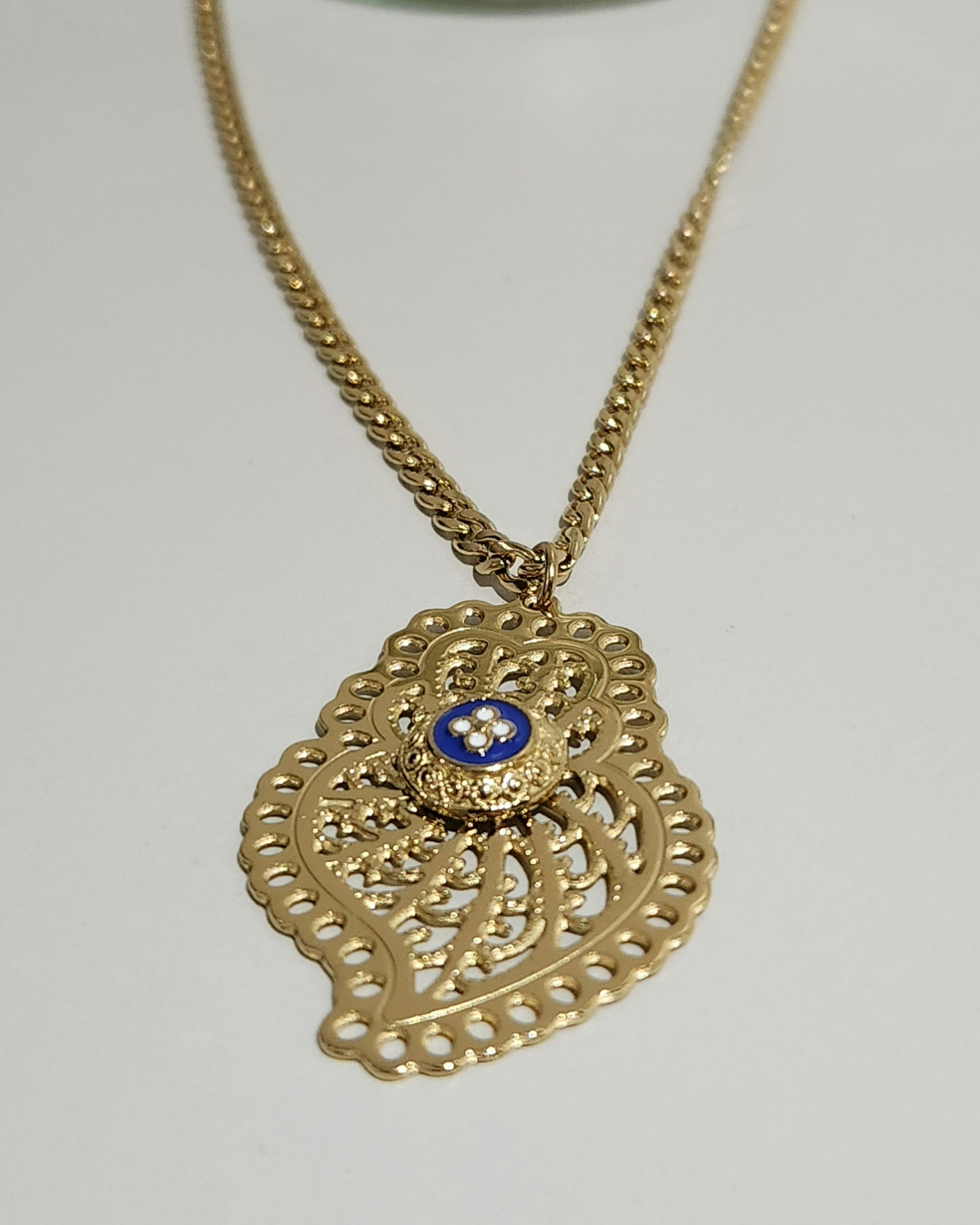 Collier Cardielos